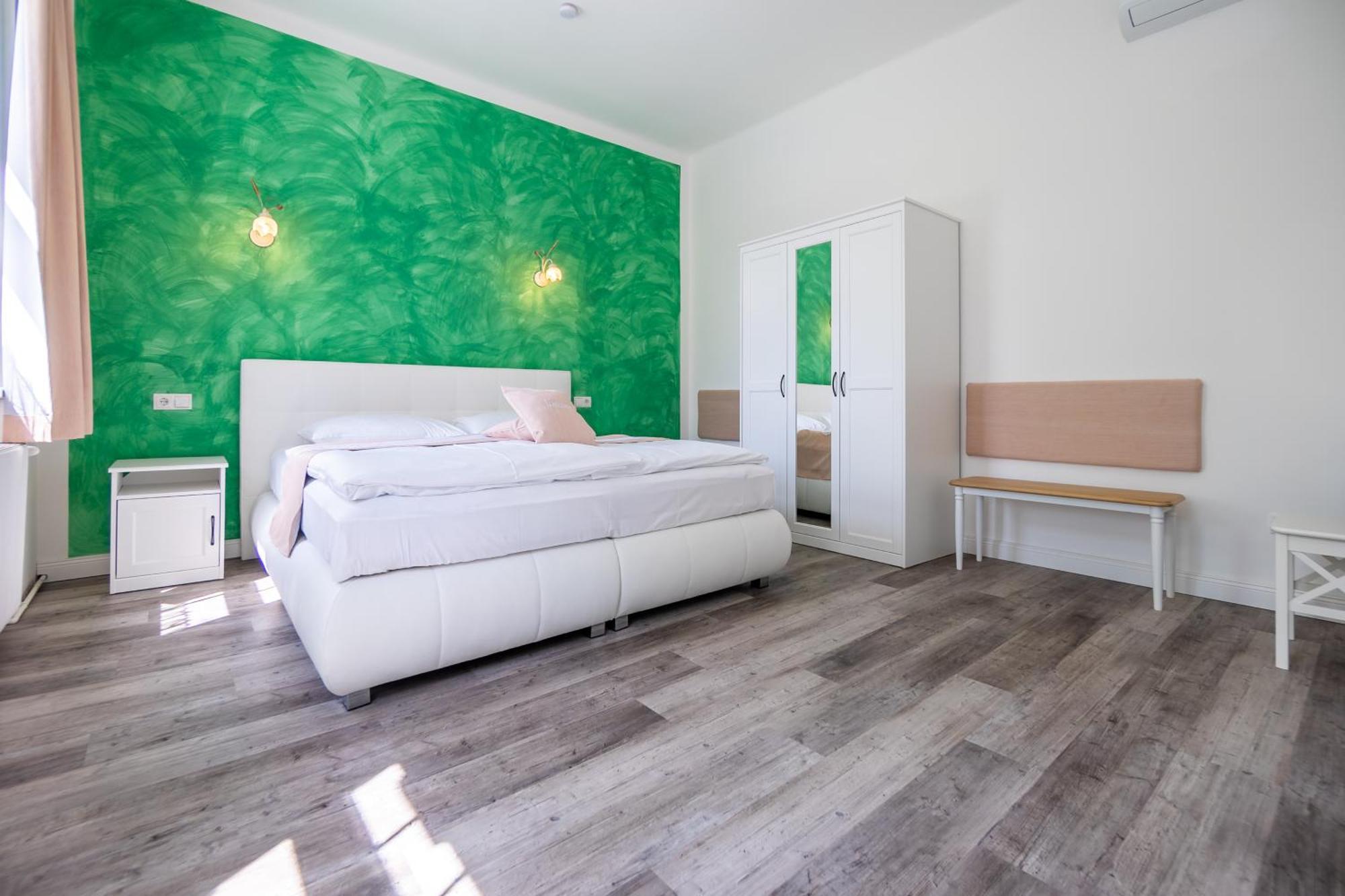 Albizia-Apartments Baden Ngoại thất bức ảnh