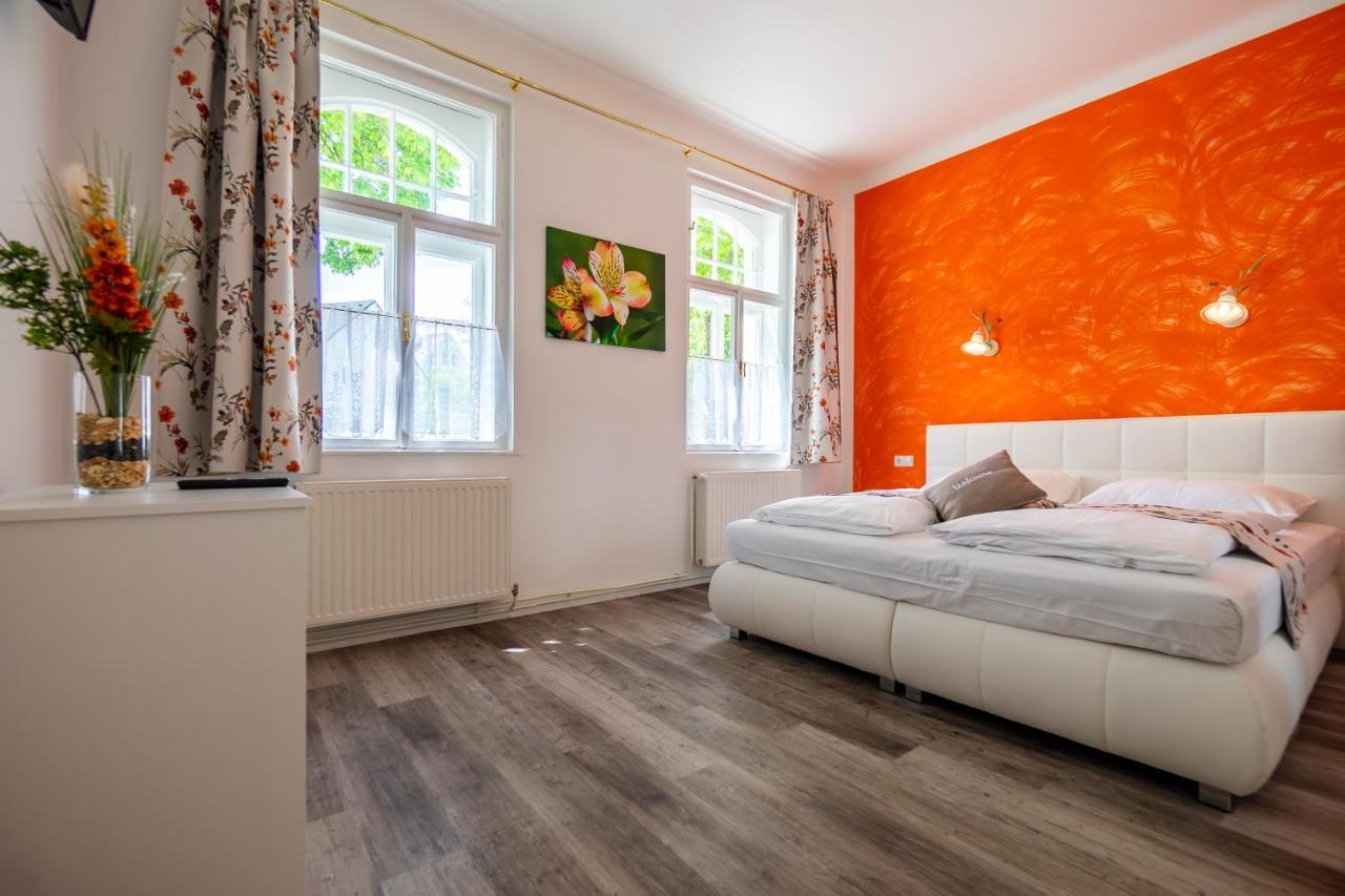 Albizia-Apartments Baden Ngoại thất bức ảnh