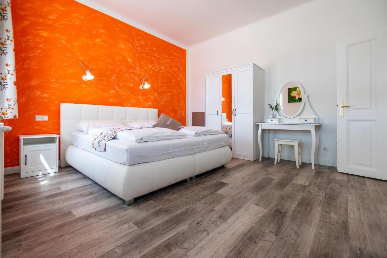 Albizia-Apartments Baden Ngoại thất bức ảnh