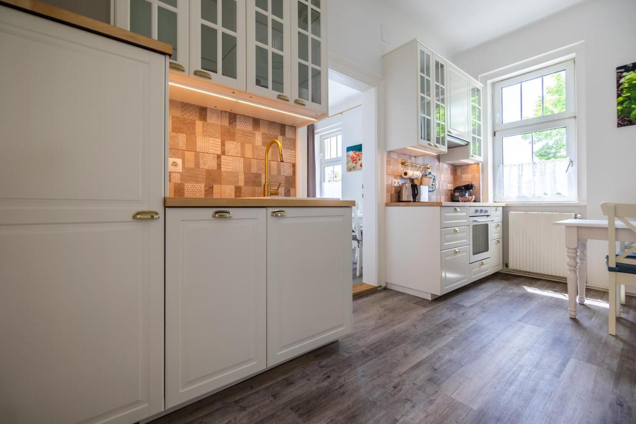 Albizia-Apartments Baden Ngoại thất bức ảnh