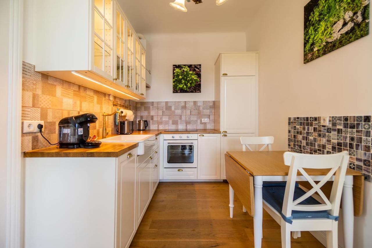 Albizia-Apartments Baden Ngoại thất bức ảnh