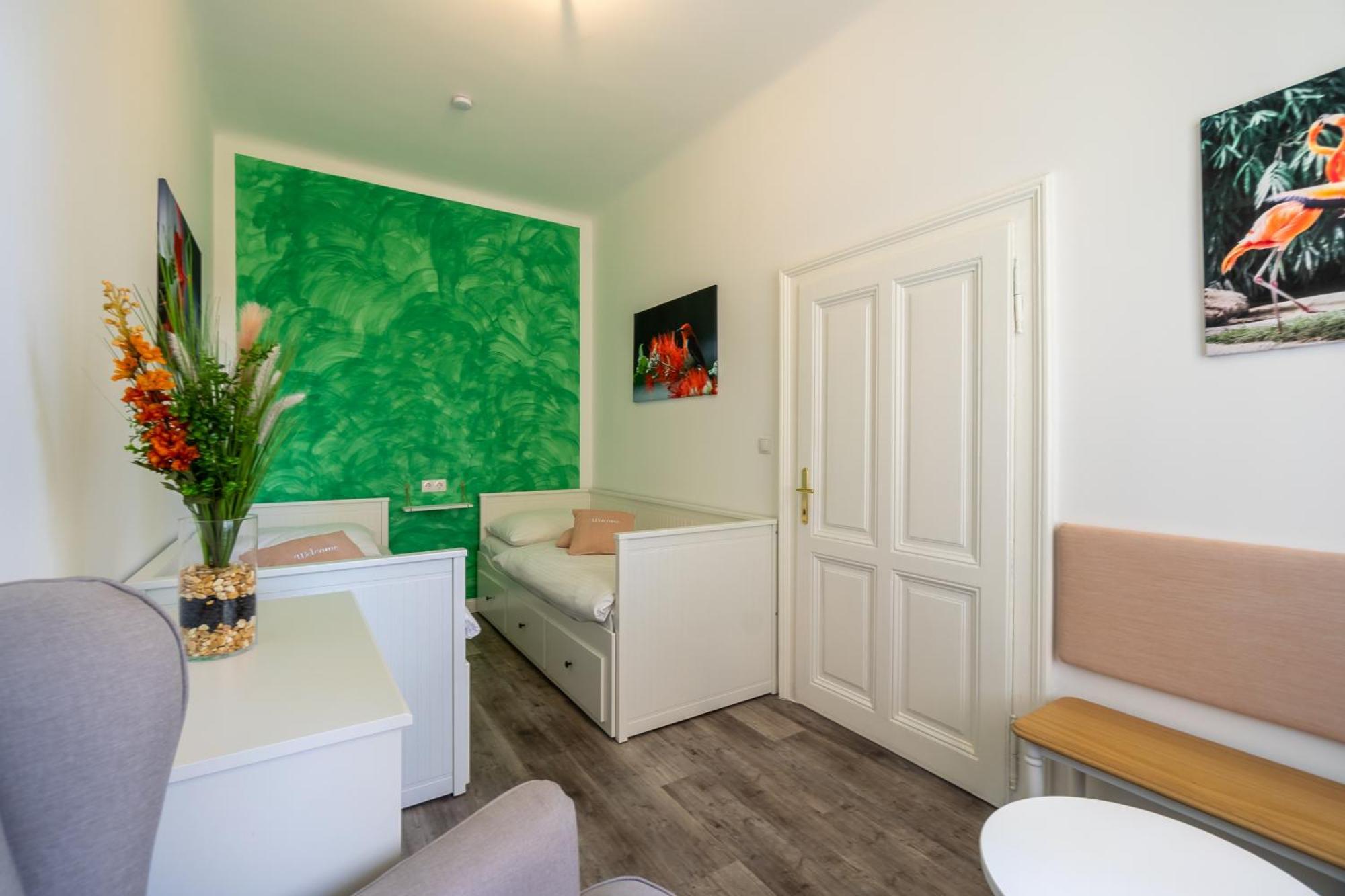 Albizia-Apartments Baden Ngoại thất bức ảnh