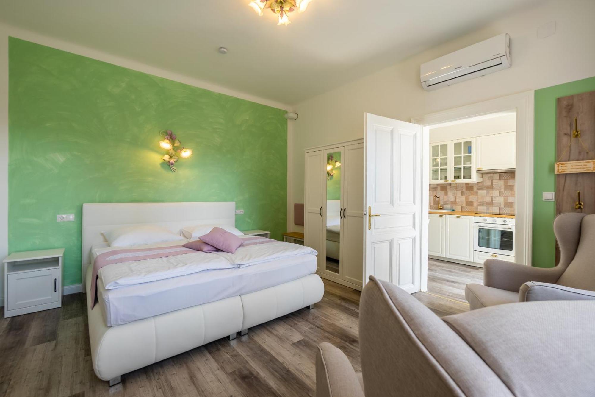 Albizia-Apartments Baden Ngoại thất bức ảnh